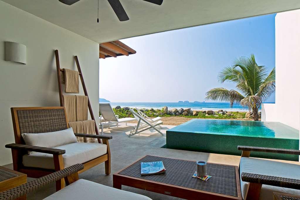 זיהואטנחו Marea Beachfront Villas חדר תמונה